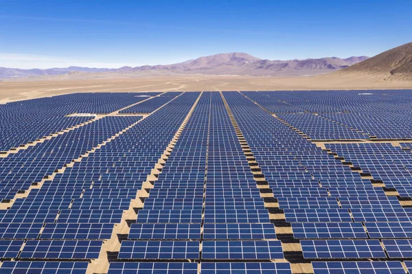 Paneles Eléctricos Con Vistas Energía Solar — Foto de Stock