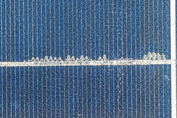 Großaufnahme Blauer Sonnenkollektoren Mit Weißen Linien — Stockfoto