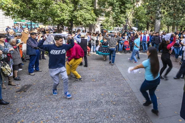 Santiago Chile Ország Chile Máj 2017 Tipikus Cueca Táncosok Hagyományos — Stock Fotó