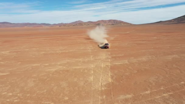 Aerial Raw Filmvisning Atacama Desert Ett Fantastiskt Robust Vulkaniskt Landskap — Stockvideo