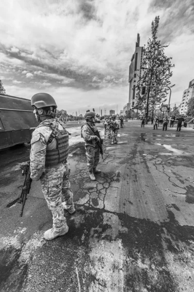 Katonák Santiago Utcában Zavargások Vannak Santiago Chile Belvárosában Hadsereg Kiment — Stock Fotó