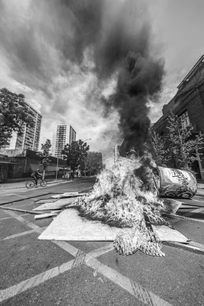 Mensen Bereiden Barriades Voor Santiago Straten Rellen Santiago Chile Stad — Stockfoto