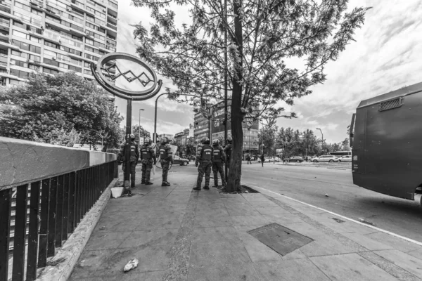 Összecsapások Rendőrség Tüntetők Között Santiago Utcákon Legutóbbi Zavargások Során Santiago — Stock Fotó