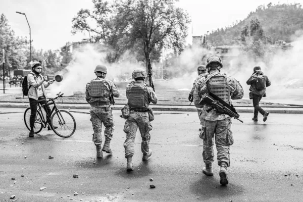 Des Soldats Dans Les Rues Santiago Lors Des Dernières Émeutes — Photo