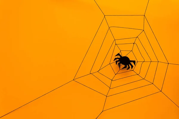 Araña Papel Negro Con Tela Sobre Fondo Amarillo Concepto Halloween — Foto de Stock