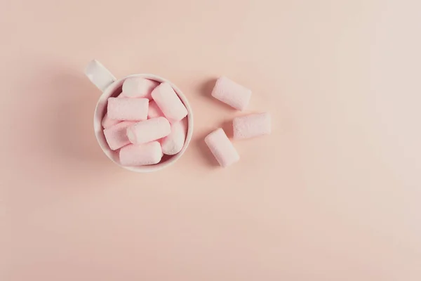 Hot Chocolate Marshmallow Candies Pink Paper Background Top View Copy — Stock Photo, Image