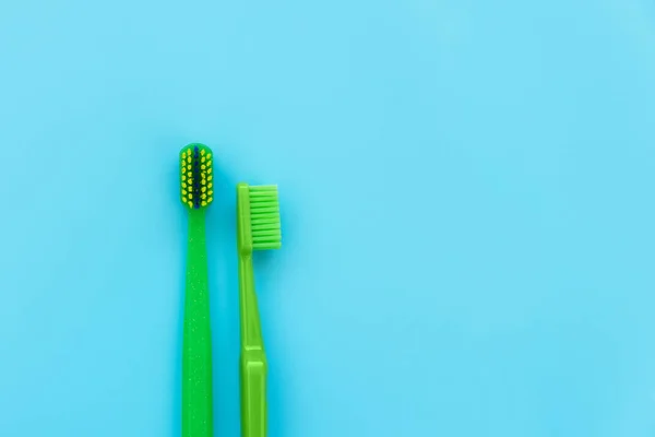 Original Orthodontic Tooth Brushes Blue Background Healthy Lifestyle Flat Lay — Stock Photo, Image