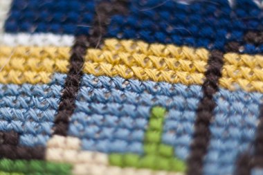 Çapraz dikiş, yakın 