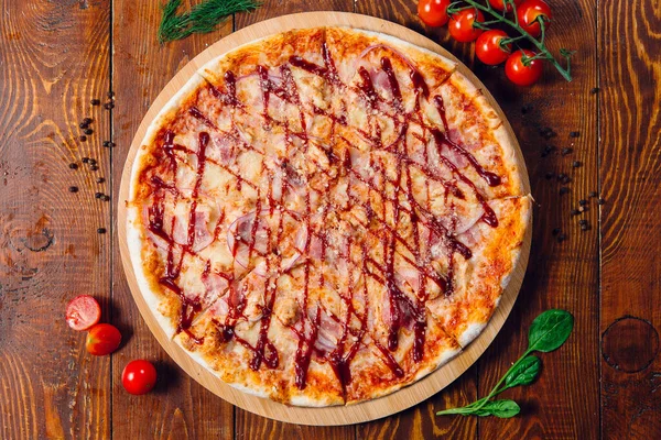 Pizza Churrasco Restaurante Mesa Madeira — Fotografia de Stock