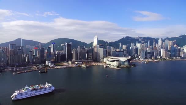 Imágenes Vídeo Cámara Voladora Sobre Ciudad Agua — Vídeo de stock