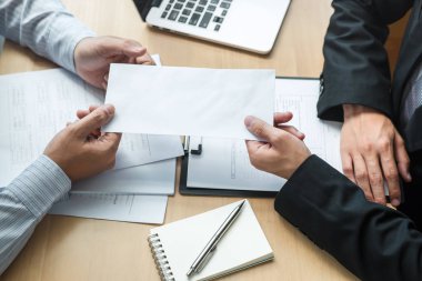 İşadamı için ücret mektuptan işveren patron veya