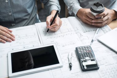 Bir plan tartışmaya mimar veya inşaat mühendislik ve