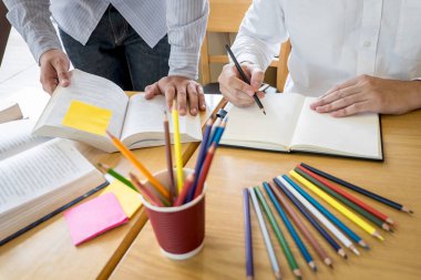 Öğretmen, öğrenme, eğitim, genç öğrenme grubu eğitim 