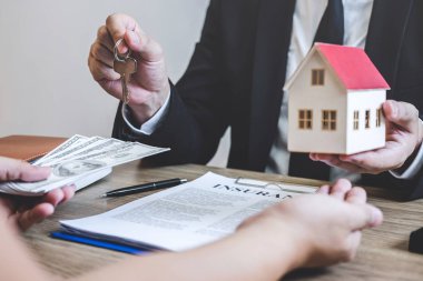 Emlakçı broker agre imzalanmasından sonra istemciden para almak