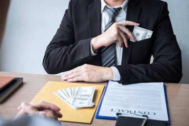 Yasadışı para dürüst hile, İşadamı rüşvet mo veren