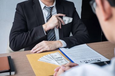 Yasadışı para dürüst hile, İşadamı rüşvet mo veren