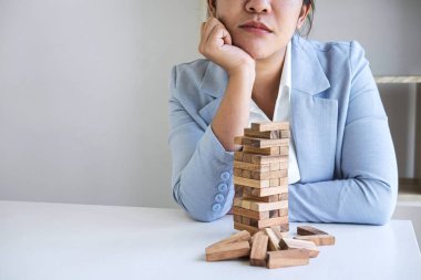 Alternatif Risk ve İş Stratejisi, Stresli Görüntü, wo