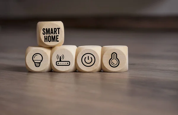 Kubussen Dobbelstenen Met Smart Home Symbolen — Stockfoto