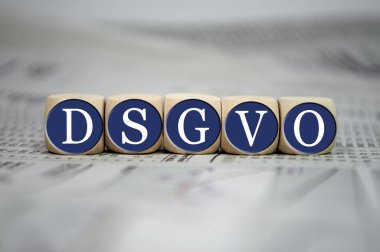 Gdpr Dsgvo genel veri koruma yönetmeliği zarlarla küpleri
