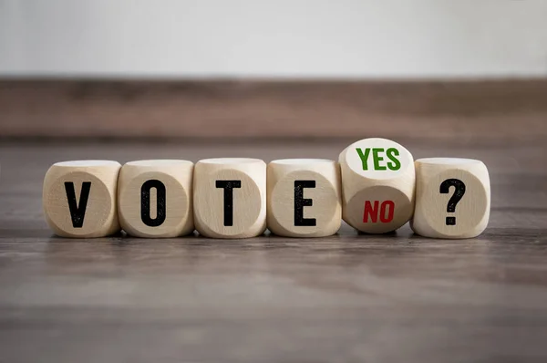 Cubos Dados Com Voto Sim Não — Fotografia de Stock