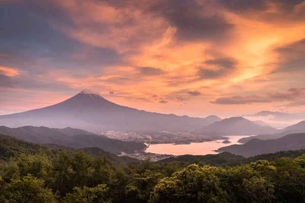 Montaña Fuji Con Cielo Atardecer Lago Kawakuchiko Verano — Foto de Stock