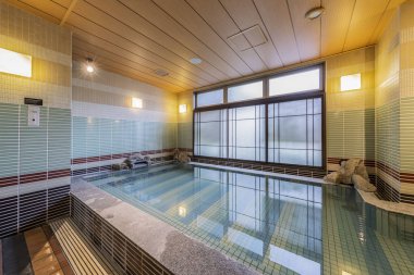 Japon geleneksel tarzı genel duş 