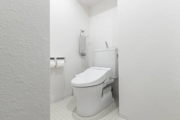 Automatyczna Toaleta Nowoczesne Toalety — Zdjęcie stockowe