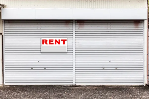 Schild Zur Vermietung Von Immobilien Vor Neuem Ladenlokal — Stockfoto