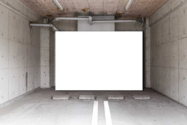 Parcheggio Garage Interno Sotterraneo Con Cartellone Bianco — Foto Stock