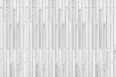 Çizgili ve pürüzsüz arkaplanı olan modern beyaz taş duvar