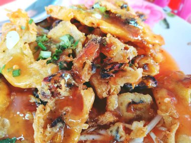 Gevrek istiridye omlet veya istiridye yumurta hamuru kızarmış