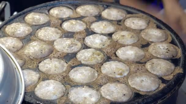 Κάντομ Κροκ Knmcrk Ταϊλανδέζικο Γλυκό Κρέας Φτιαγμένο Από Γάλα Καρύδας — Αρχείο Βίντεο