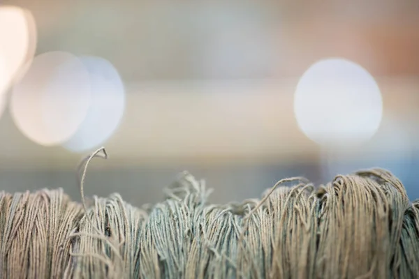 Närbild Tråd Linne Tyg Bokeh Ljus Bakgrund Med Kopierings Utrymme — Stockfoto