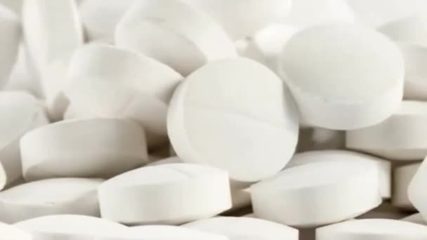 Медичні Таблетки Покладені Обертовий Стіл — стокове відео