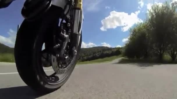 Motocicleta Vista Roda Dianteira — Vídeo de Stock