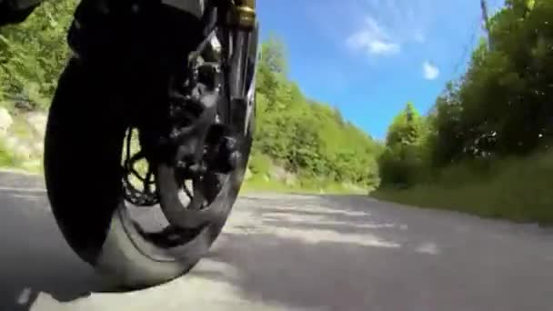 Motorradblick Vom Vorderrad — Stockvideo