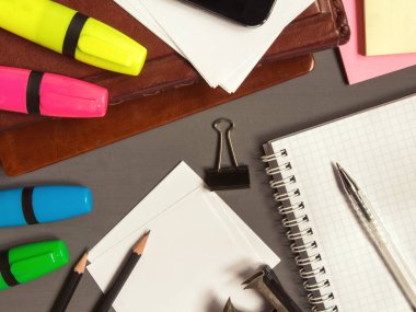 Kağıt arka plan ayarlamak boş ileti örneği. Kurumsal kimlik şablonu. Duyarlı tasarım mockup