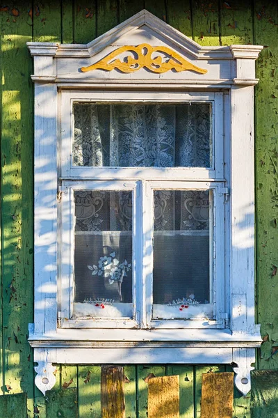 Tapparelle Una Vecchia Finestra Con Modello Una Vecchia Casa Rustica — Foto Stock