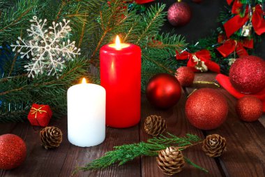 Tatil yeni yıl için Noel kompozisyon şenlikli dekorasyon