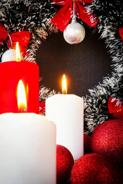 Christmas Decor Kaarsen Nieuwe Jaar Samenstelling Feestelijke Decoratie — Stockfoto