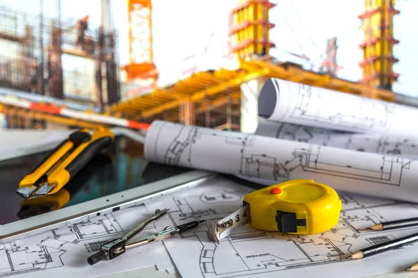 Ev yapım aşamasında proje bina planları - Tarih 