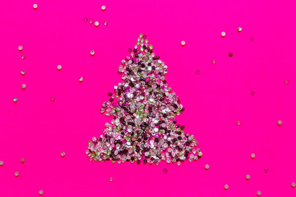 Weihnachtsbaum Aus Glitzer Auf Rosa Hintergrund Kreative Weihnachtsflachlage — Stockfoto