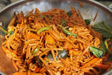 Tai egzotik öğle yemeği için