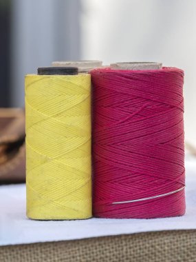 iş parçacığının renkli biriktirme