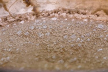 kızartma için yağ kaynar