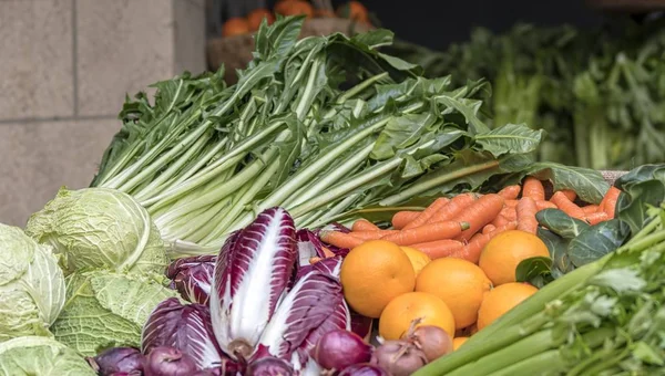 Meyve ve sebze sepeti