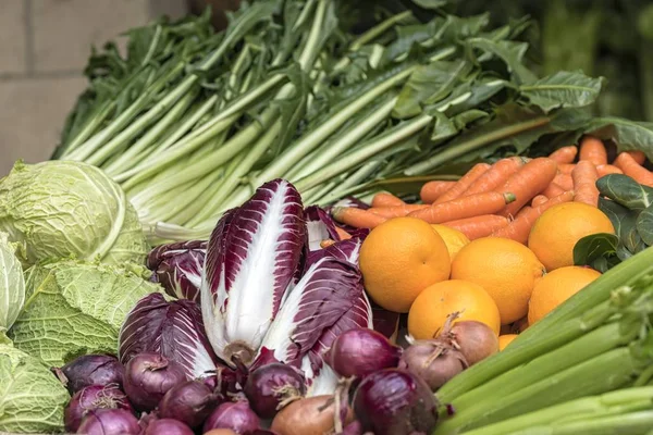 Meyve ve sebze sepeti