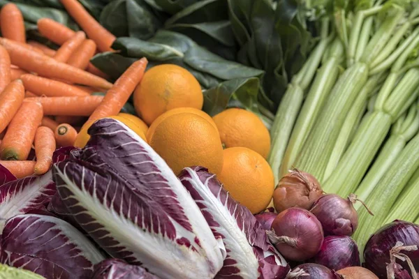 Meyve ve sebze sepeti