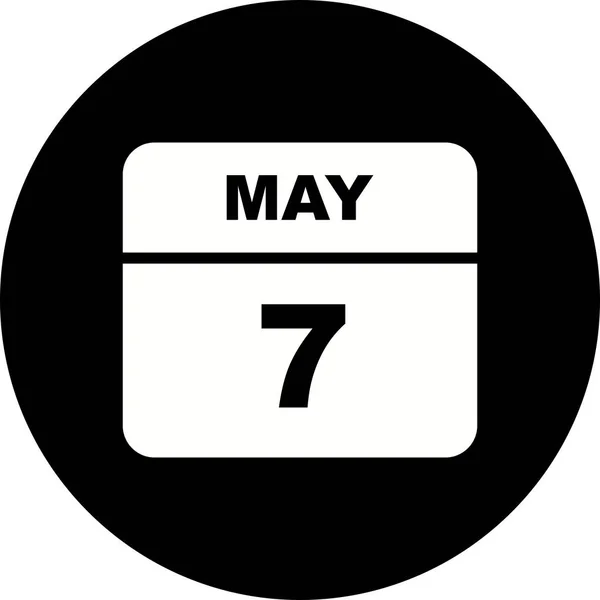 在单日日历上的5月7日 — 图库照片