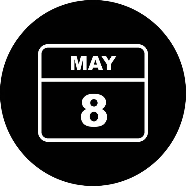 8 травня Дата в одноденному календарі — стокове фото
